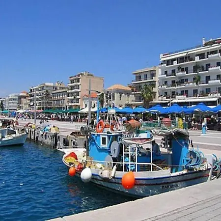 Stylish River Flat, Near The Center And The Beach 아파트 칼라마타