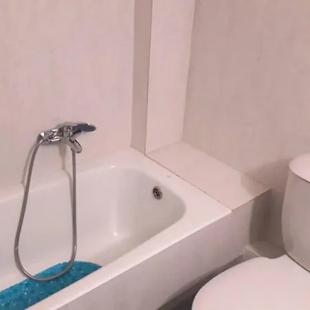아파트 Stylish River Flat, Near The Center And The Beach *